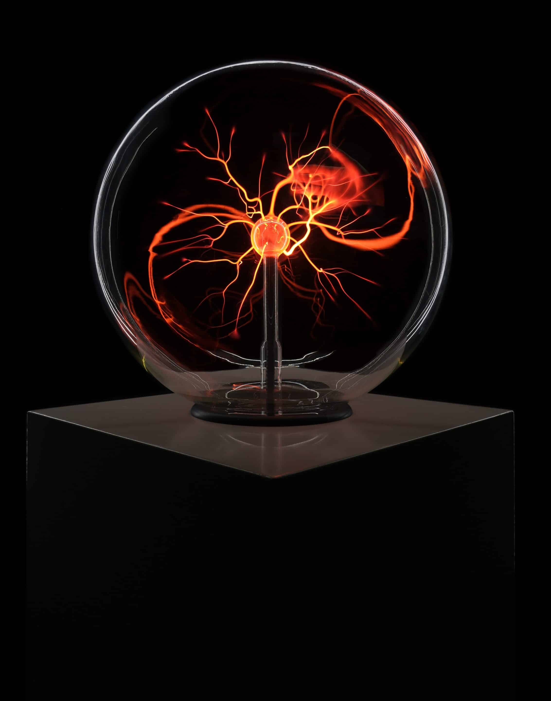 PLASMA GLOBE | Weinmayer Glasarbeiten